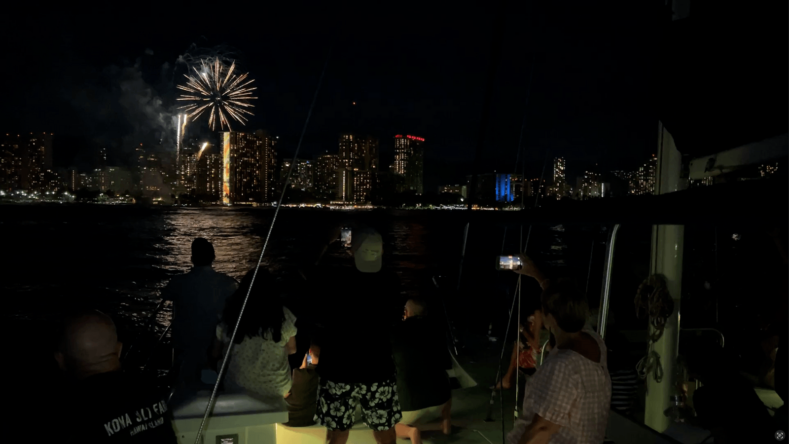 hokulani trimaran the best view of hiltons waikiki fireworks